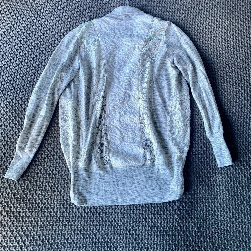 Anthropologie Saturday Sunday Lace Cocoon Cardigan in Sz Medium - Picture 4 of 7